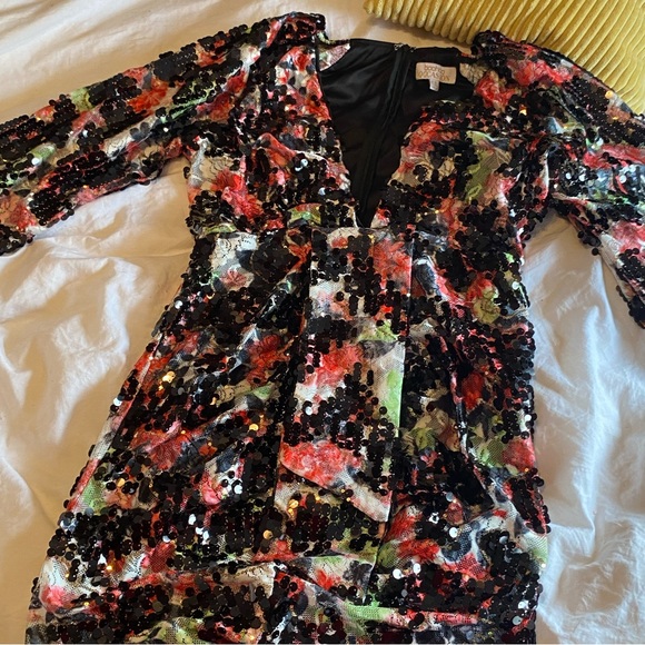 Dresses & Skirts - Like new!